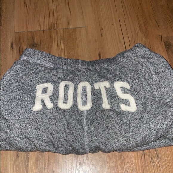 Roots xs sweat pants - Picture 3 of 3